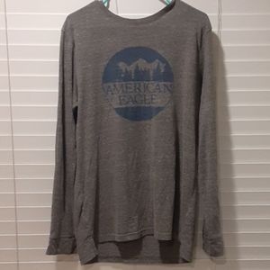 American Eagle Long tee